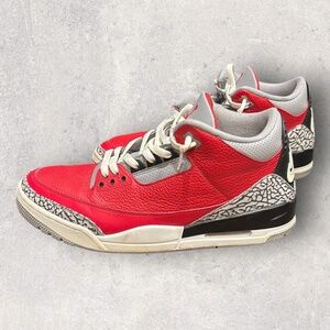 Size 13 - Jordan 3 Retro SE Mid Unite